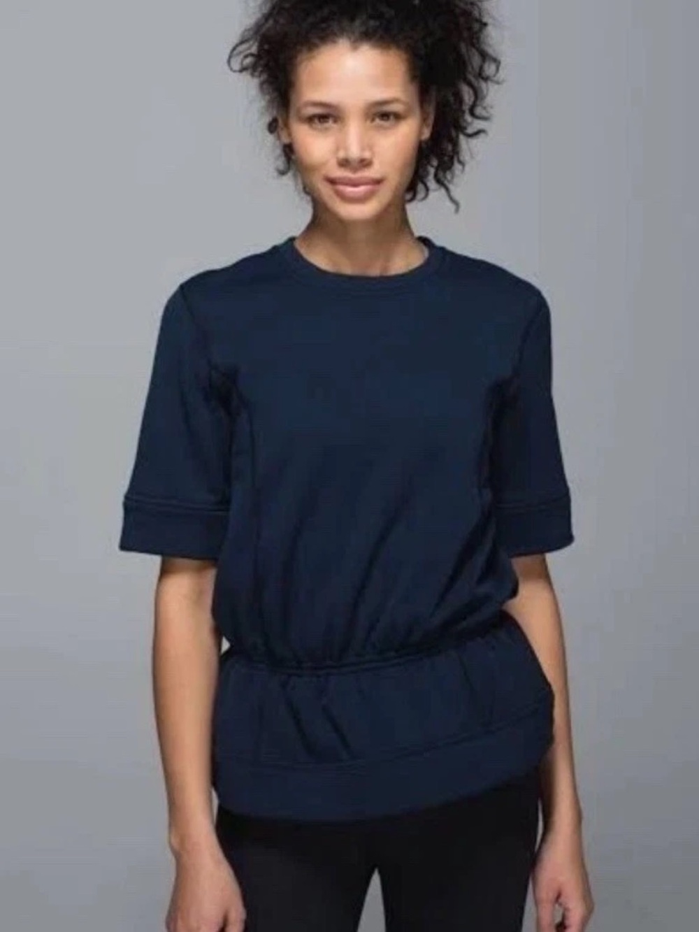 Lululemon Peplum Pullover Inkwell $108 | SIZE 4/6 Small